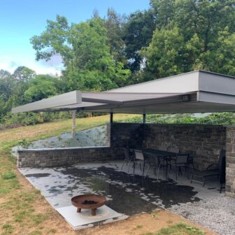 pool-house