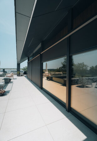 Laloux Humain 13 websize